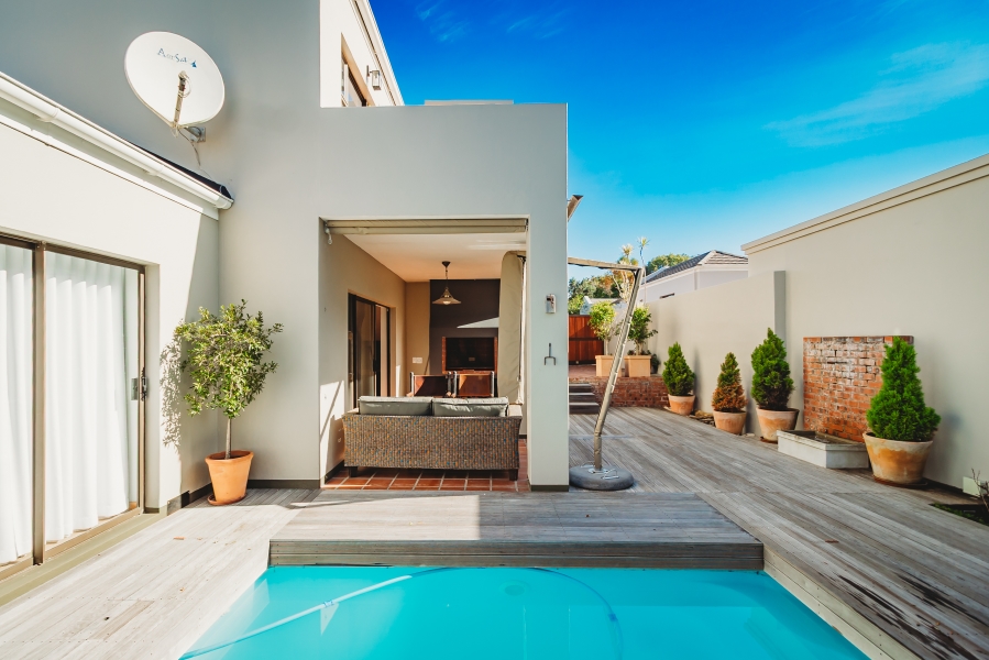 3 Bedroom Property for Sale in Fernridge Western Cape